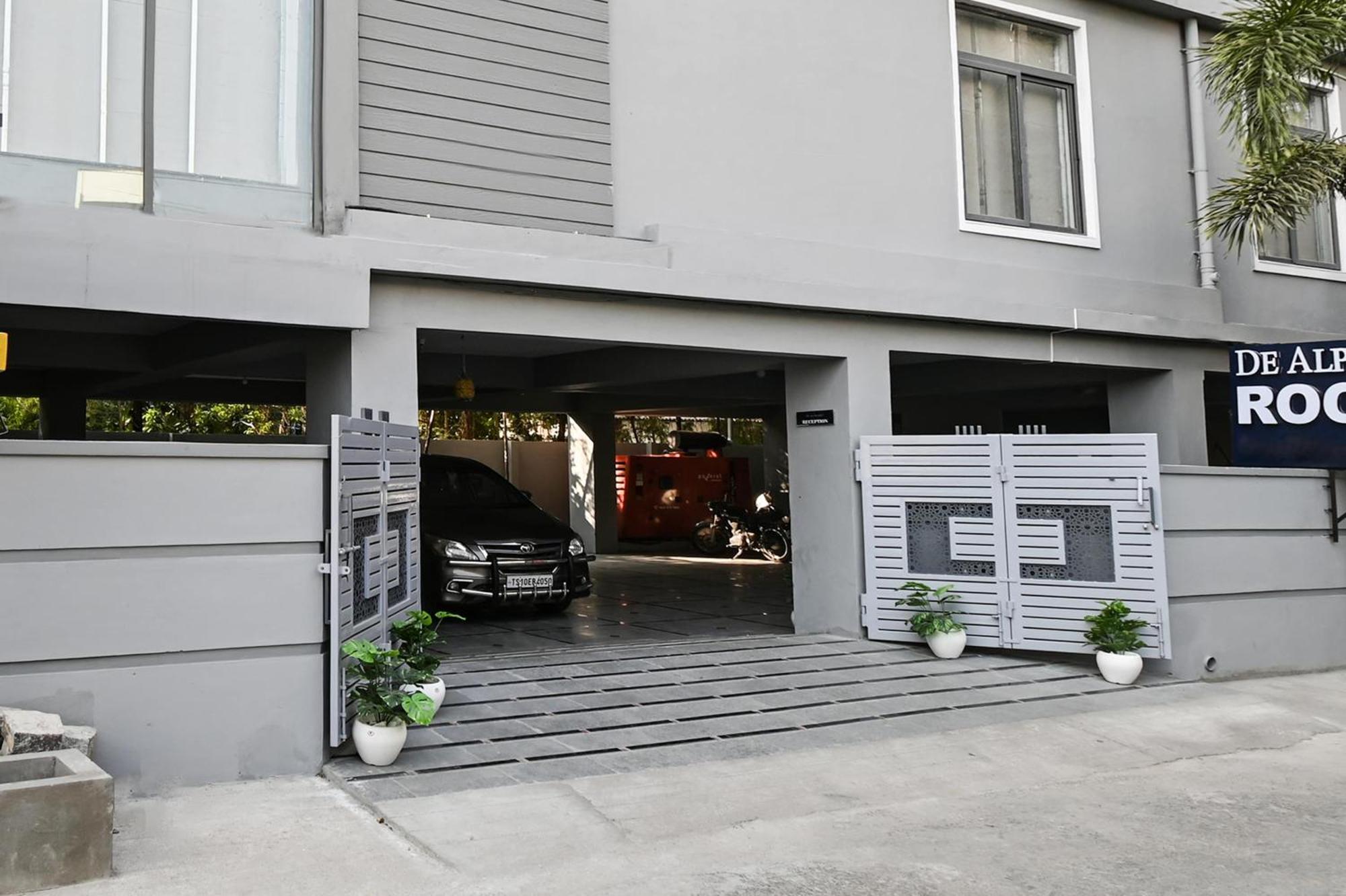 Super Townhouse De Alphabet Karmanghat Hyderabad Exterior foto